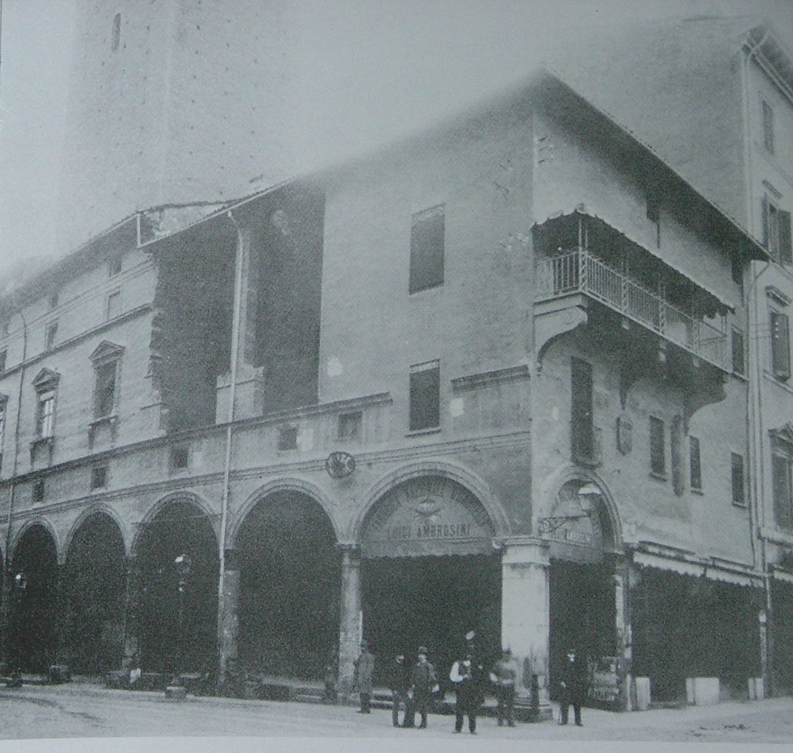 The historic Coroncina shop